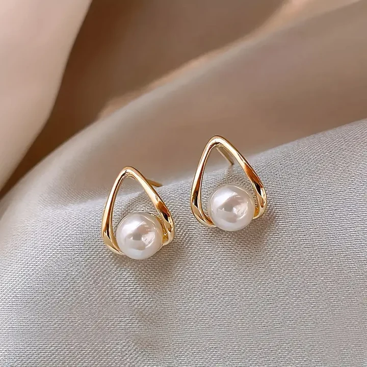 Nerina Gold Pearl Loop Earrings - Gold