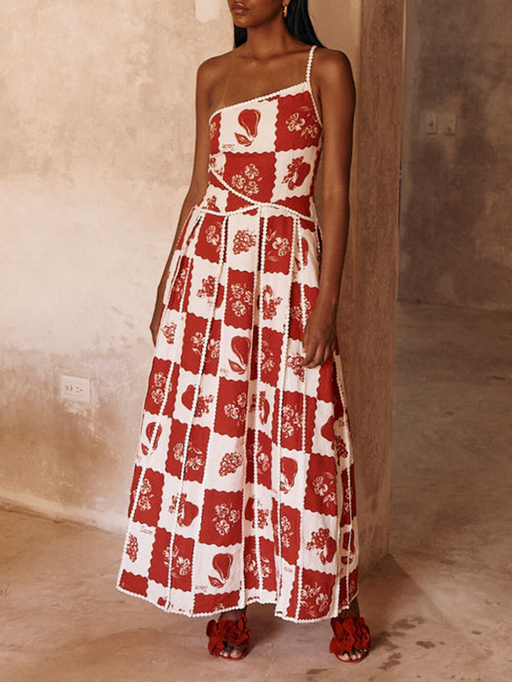 Indira Floral Maxi Dress - Red