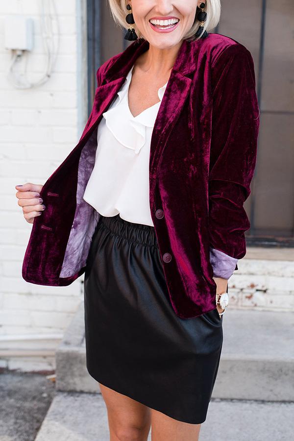 Almira Notched Lapel Velvet Blazer - Burgundy