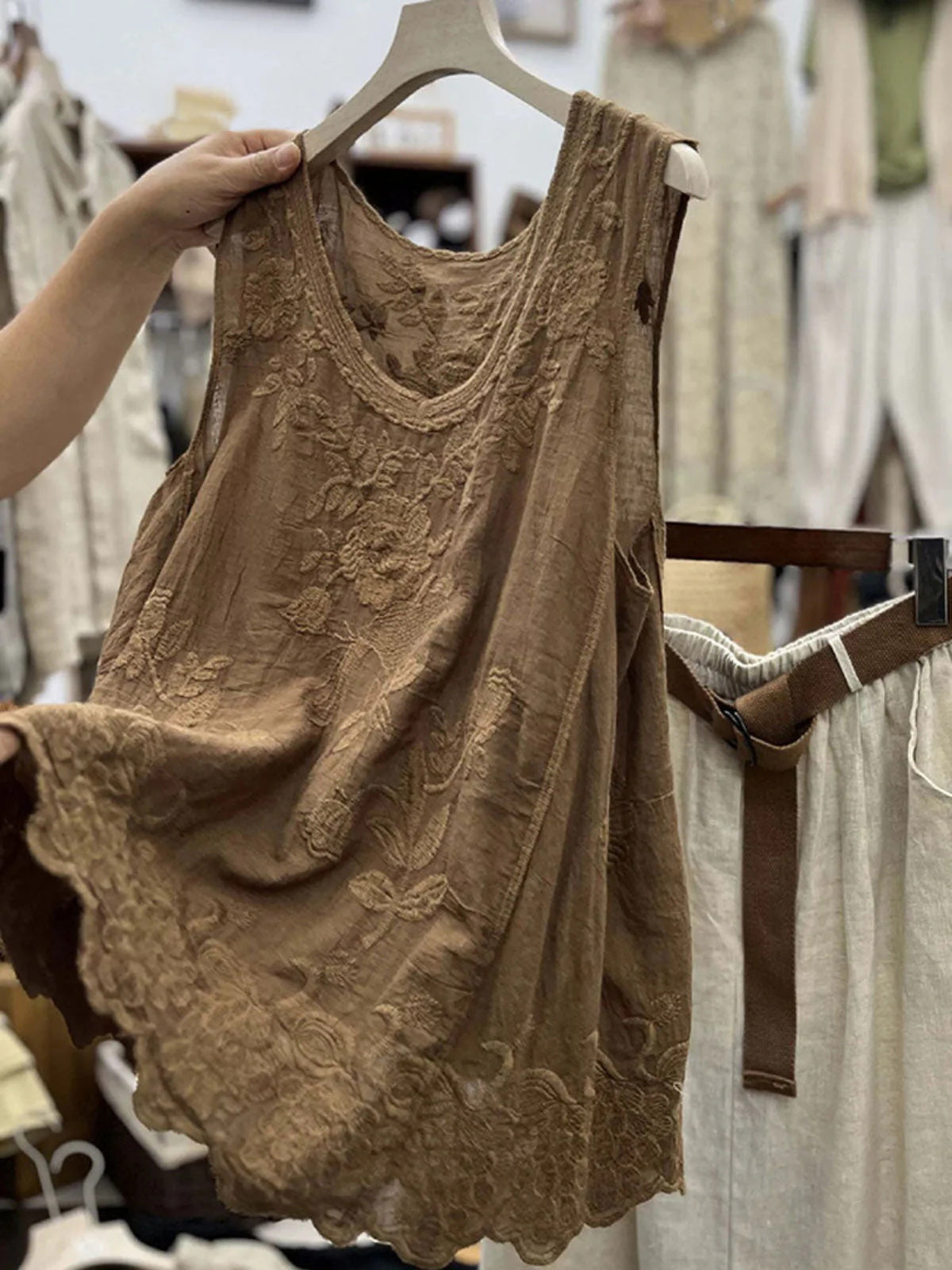 Eloisa Lace Scalloped Tank Top - Brown