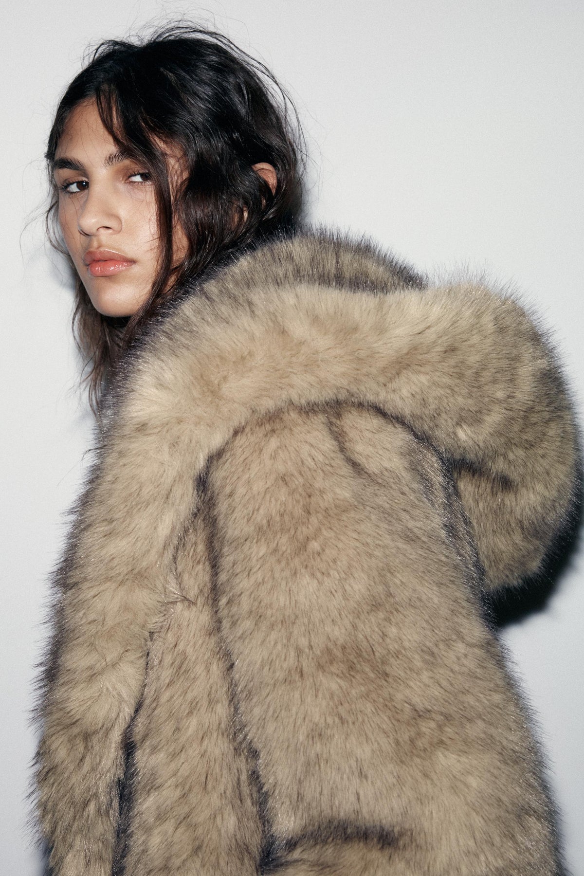 Kerrigan Lapel Collar Hooded Faux Fur Coat - Camel