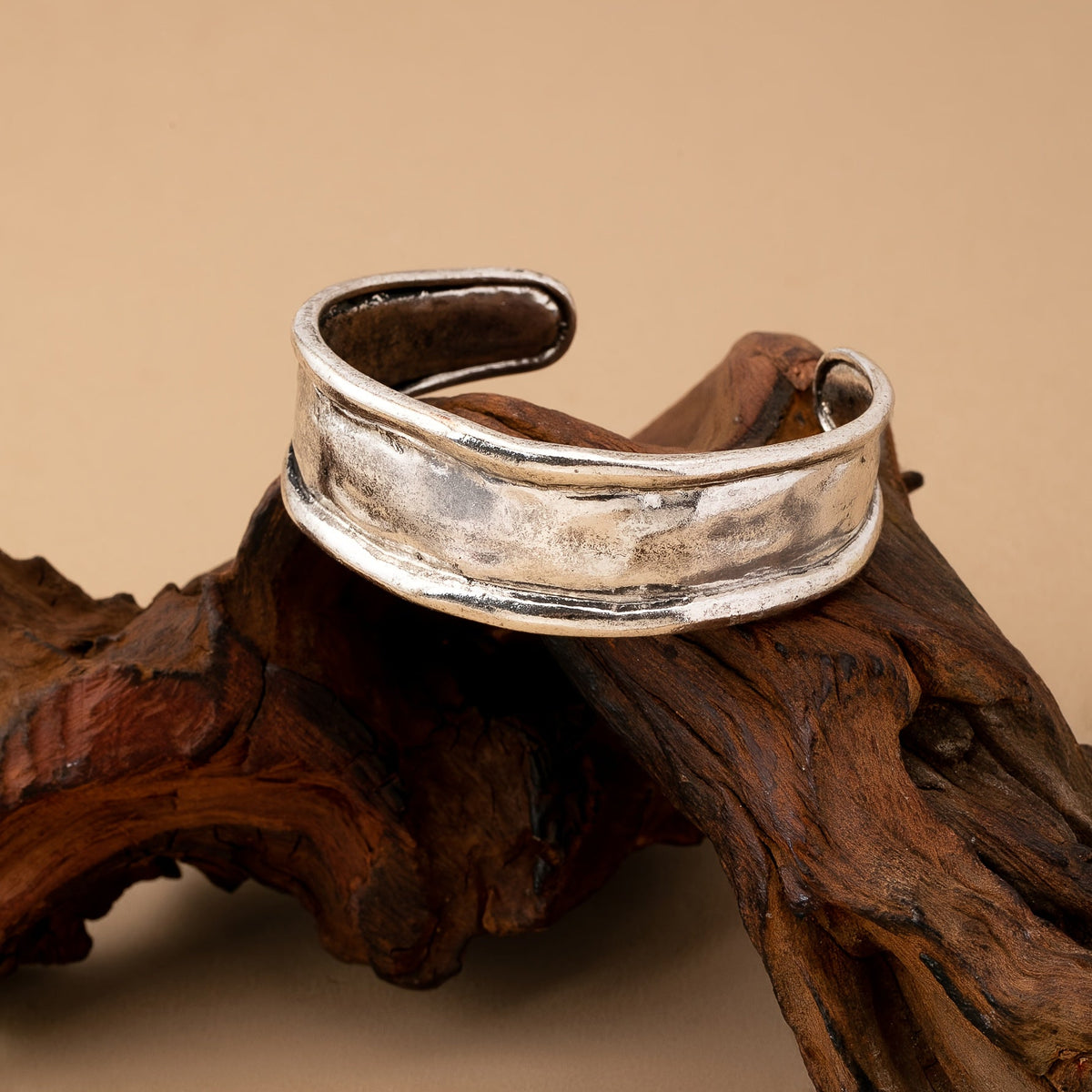 Laurine Curved-Top Bracelet - Silver