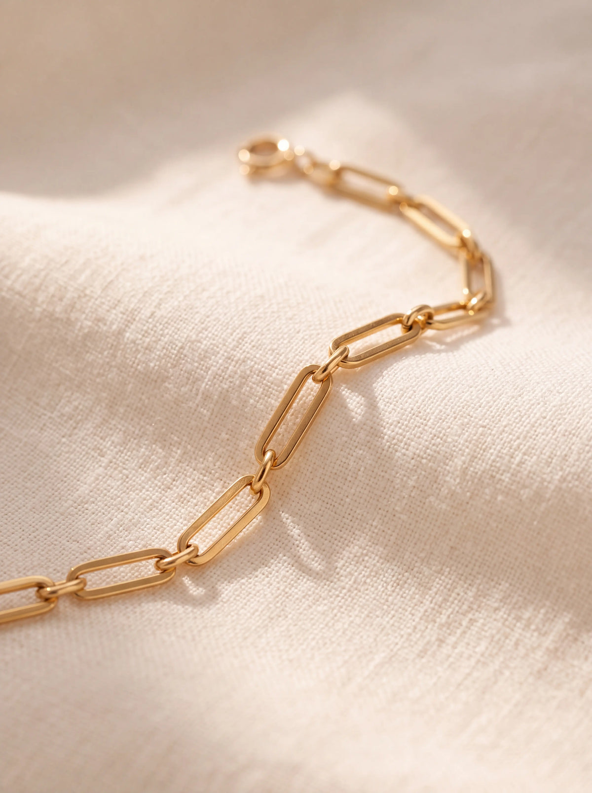 Melisande Paperclip Chain Bracelet - Gold