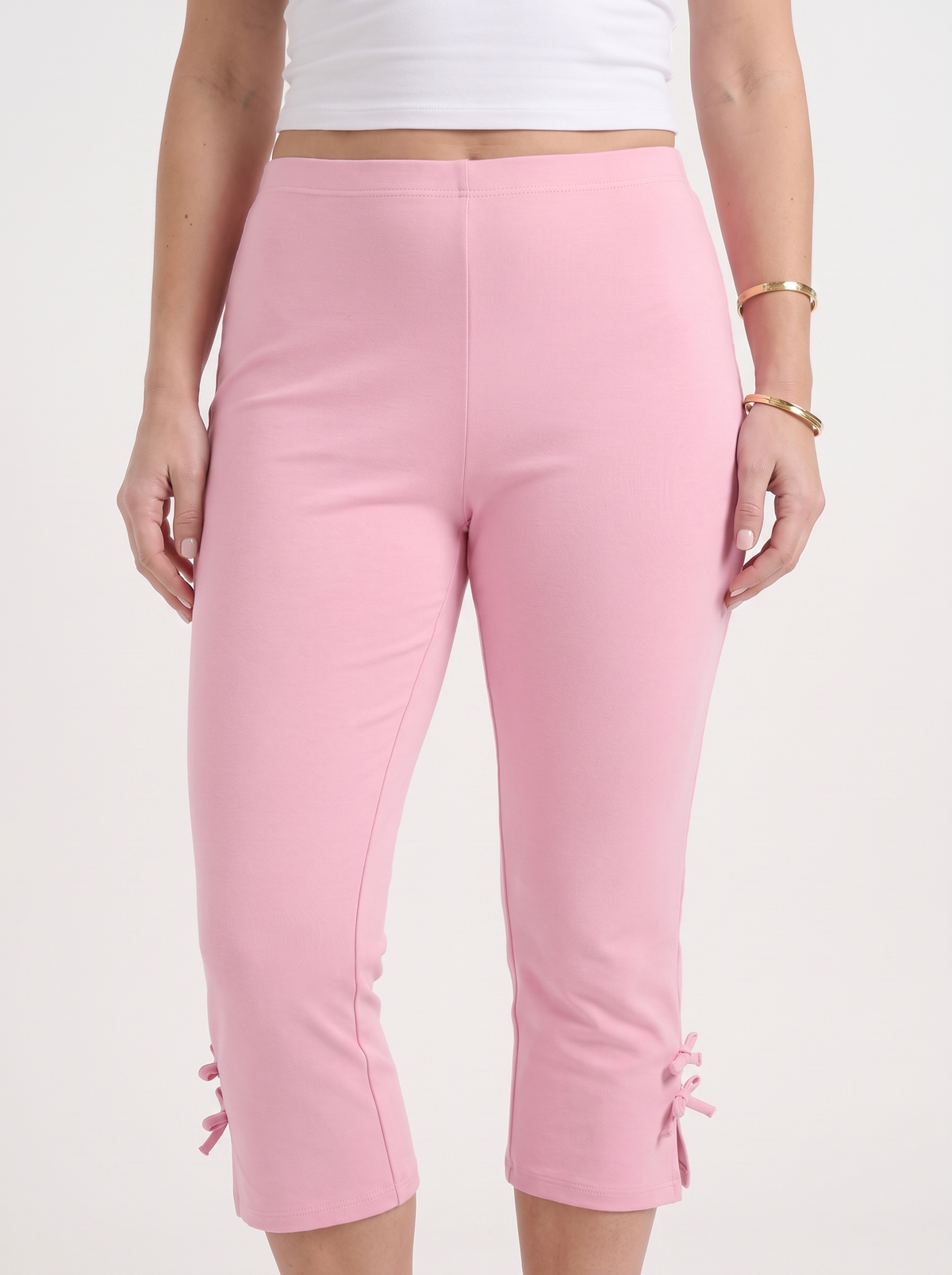 Rosario Bow Detail Capri Pants