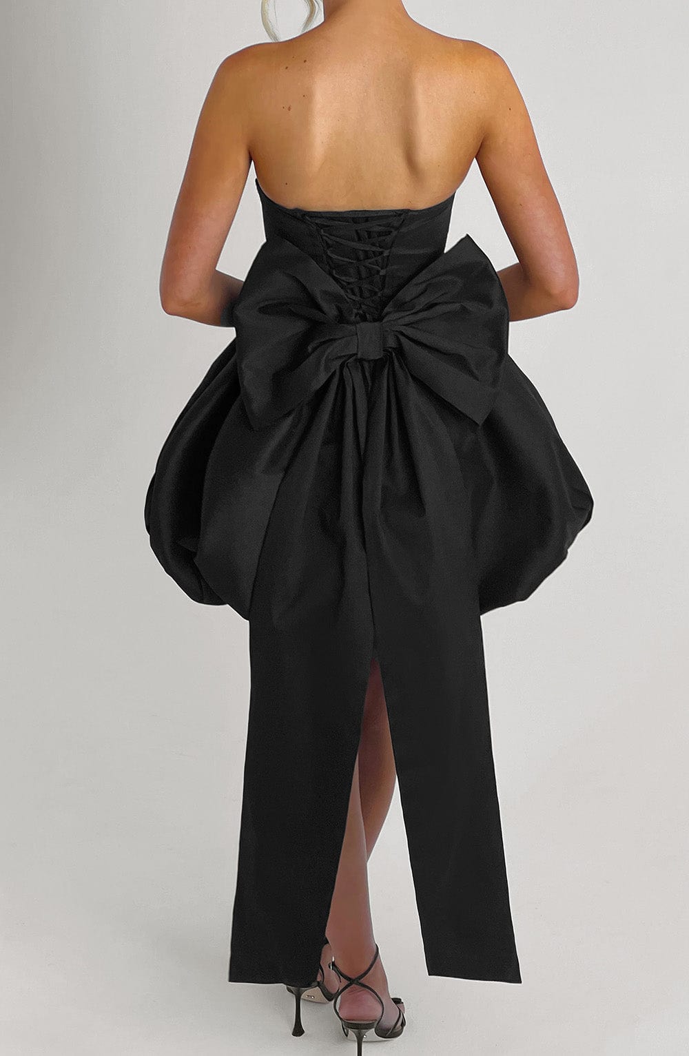 Ryla Strapless Bow Back Bubble Mini Dress - Black