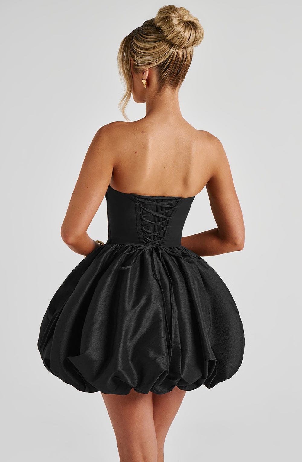 Ryla Strapless Bow Back Bubble Mini Dress - Black