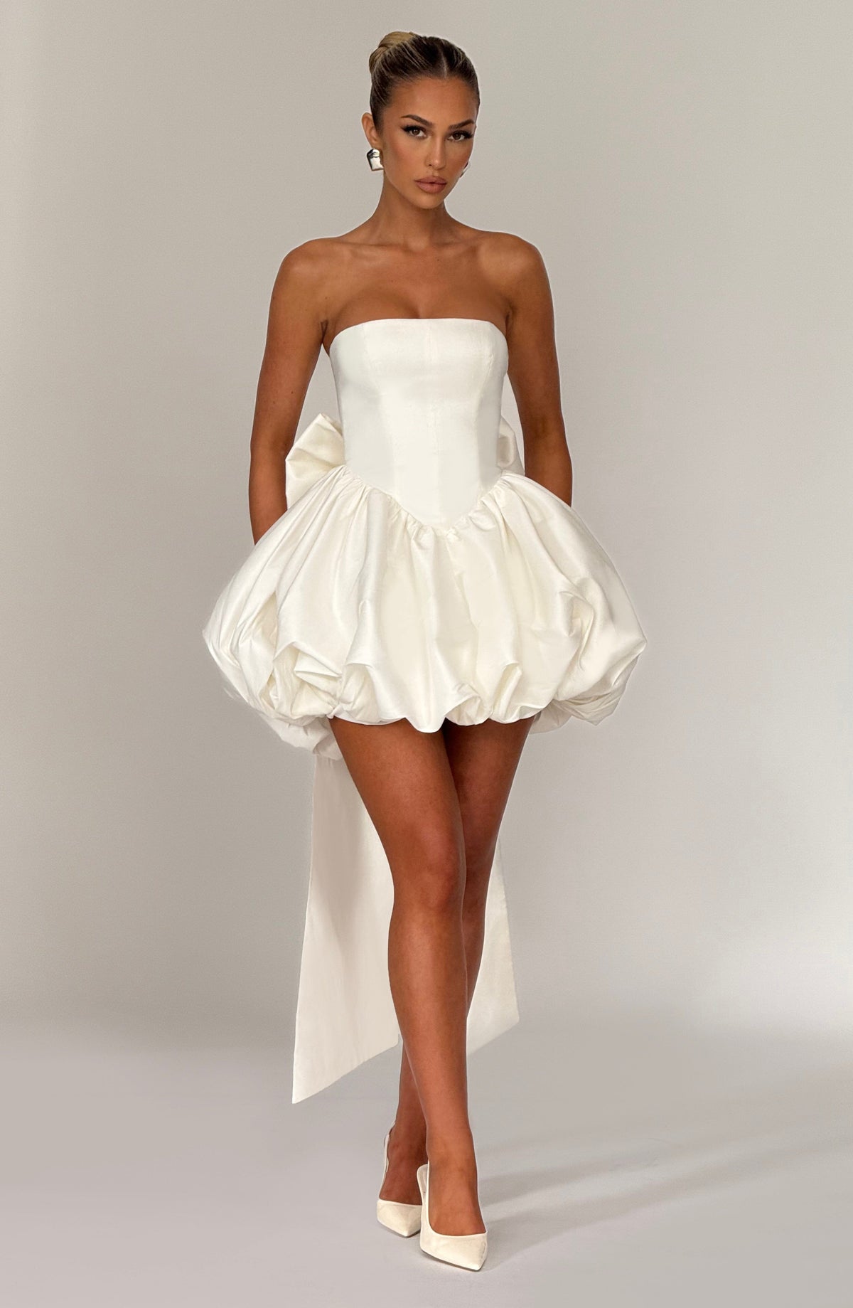 Ryla Strapless Bow Back Bubble Mini Dress - Ivory