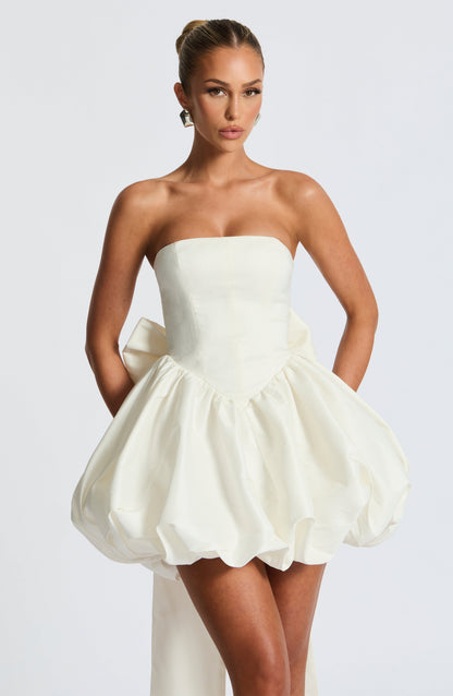 Ryla Strapless Bow Back Bubble Mini Dress - Ivory