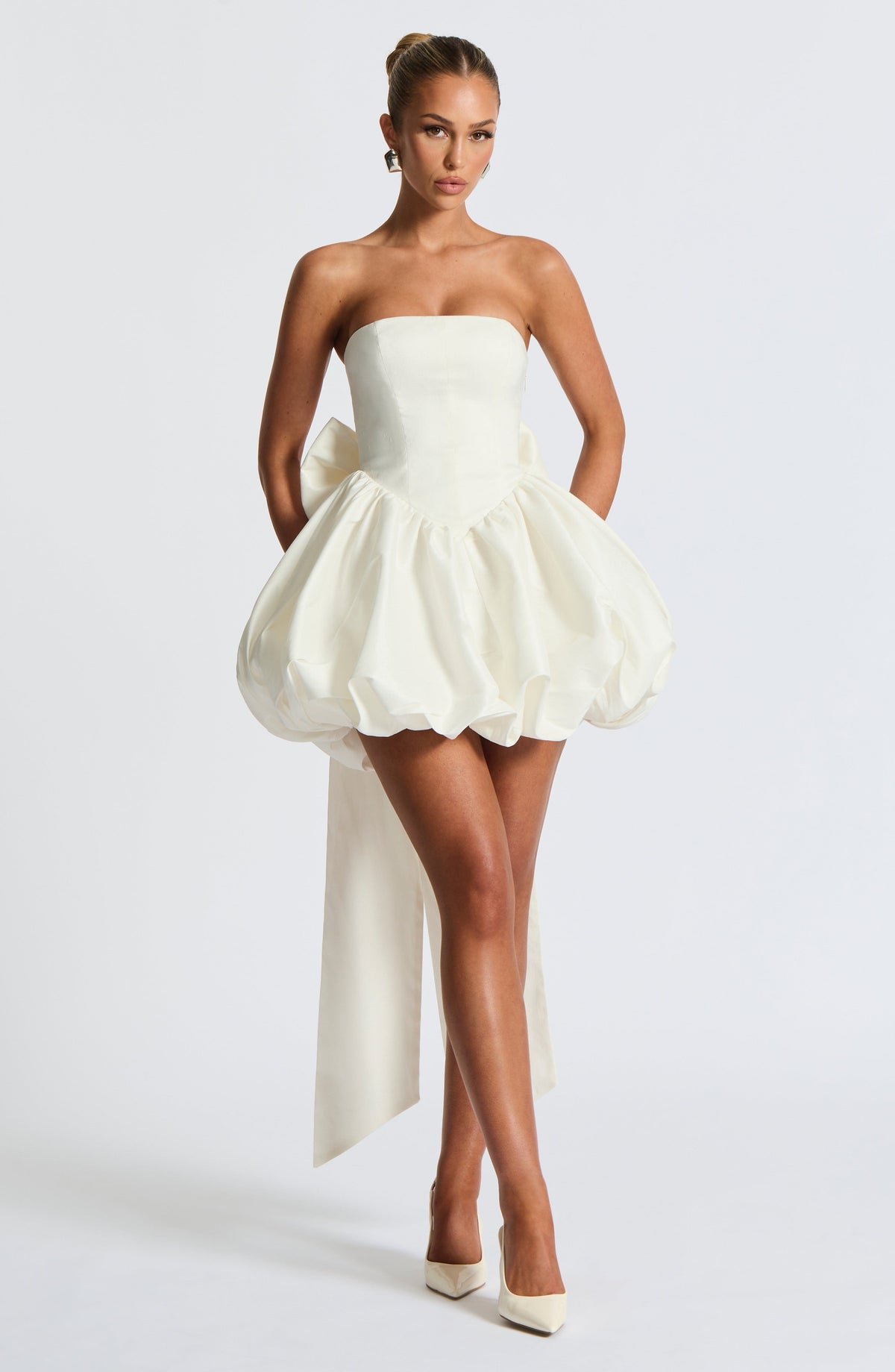 Ryla Strapless Bow Back Bubble Mini Dress - Ivory