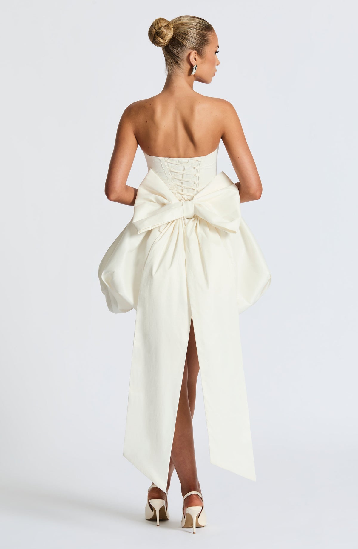 Ryla Strapless Bow Back Bubble Mini Dress - Ivory
