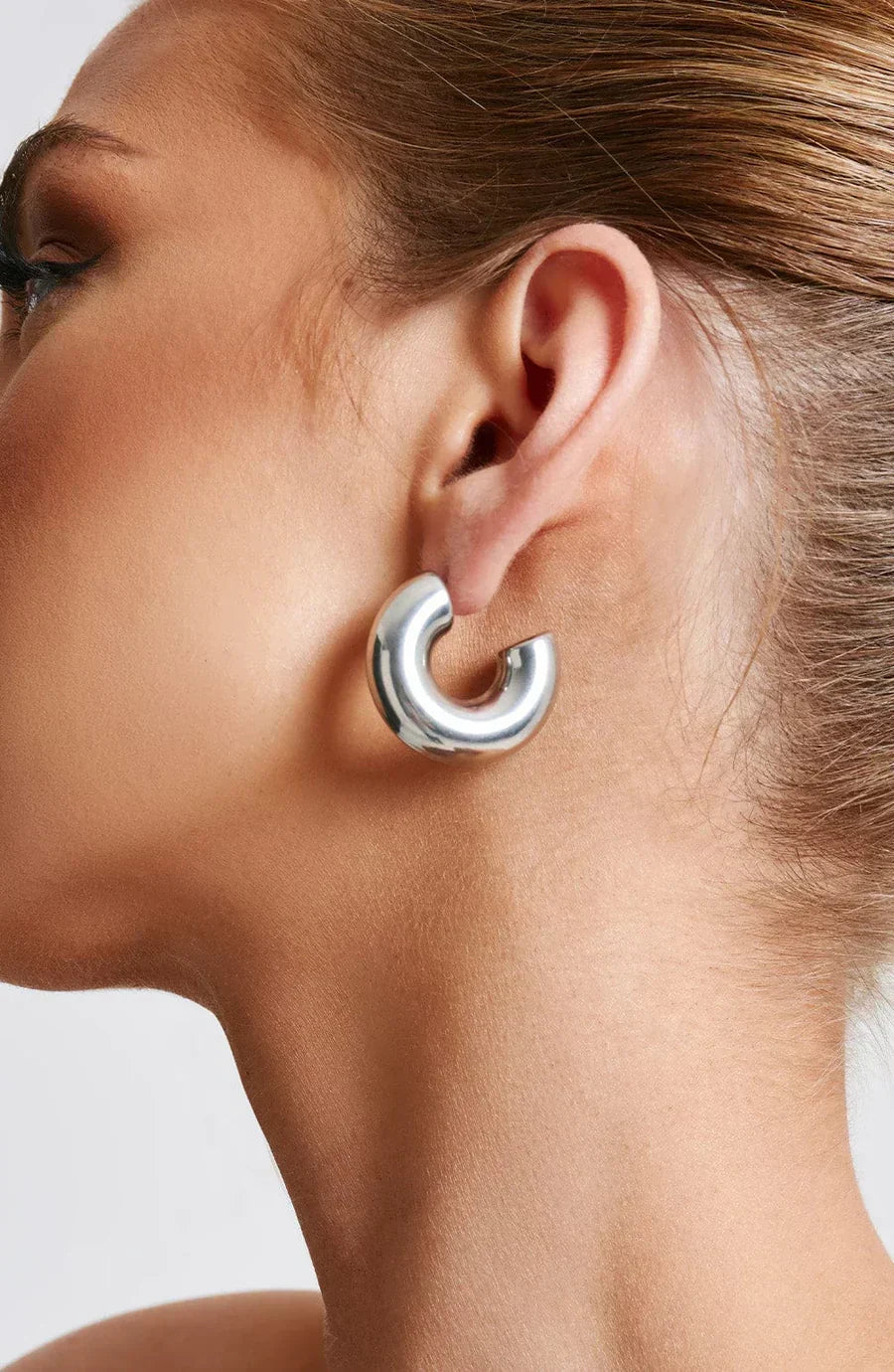 Sorrel Chunky Hoop Earrings - Silver