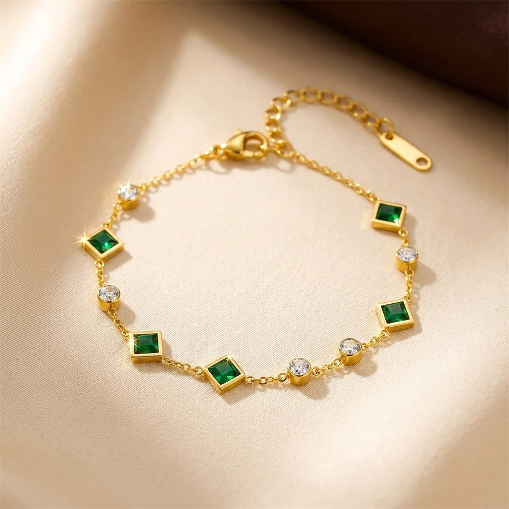 Tove Green Stone Station Bracelet - Gold
