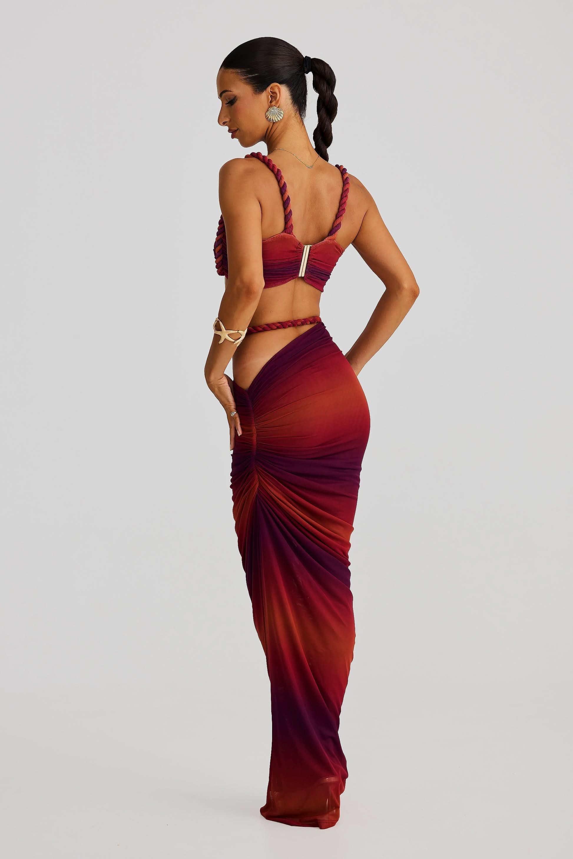Zendeya Set