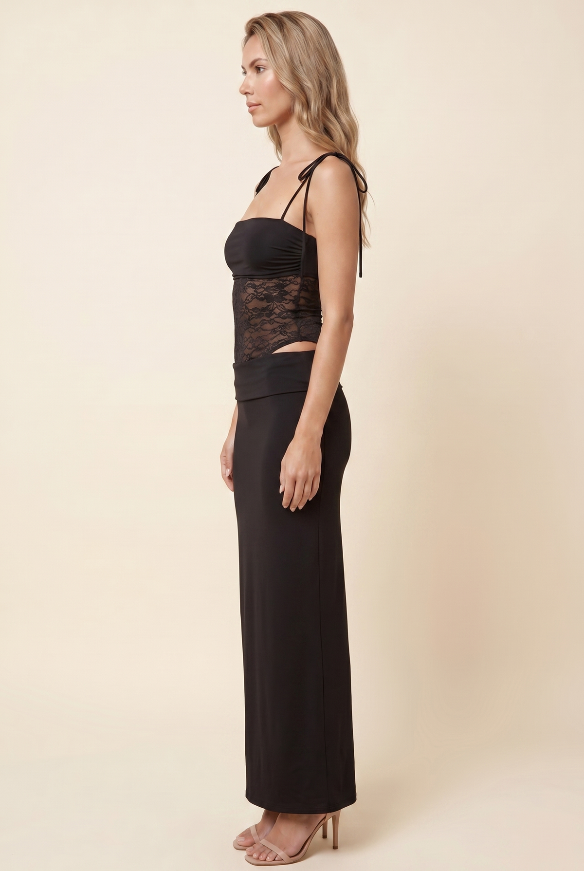 Cecile Lace Maxi Dress - Black