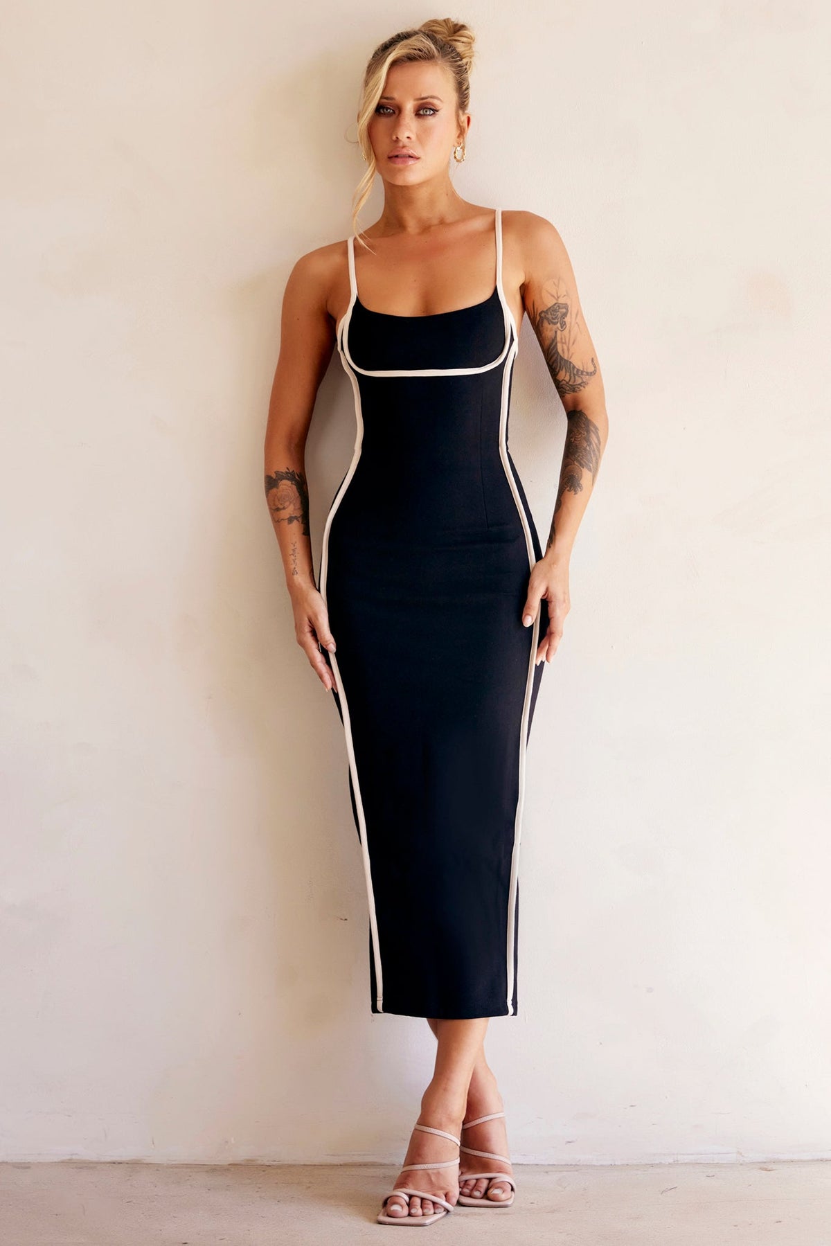 Eleonora Bodycon Midi Dress - Black