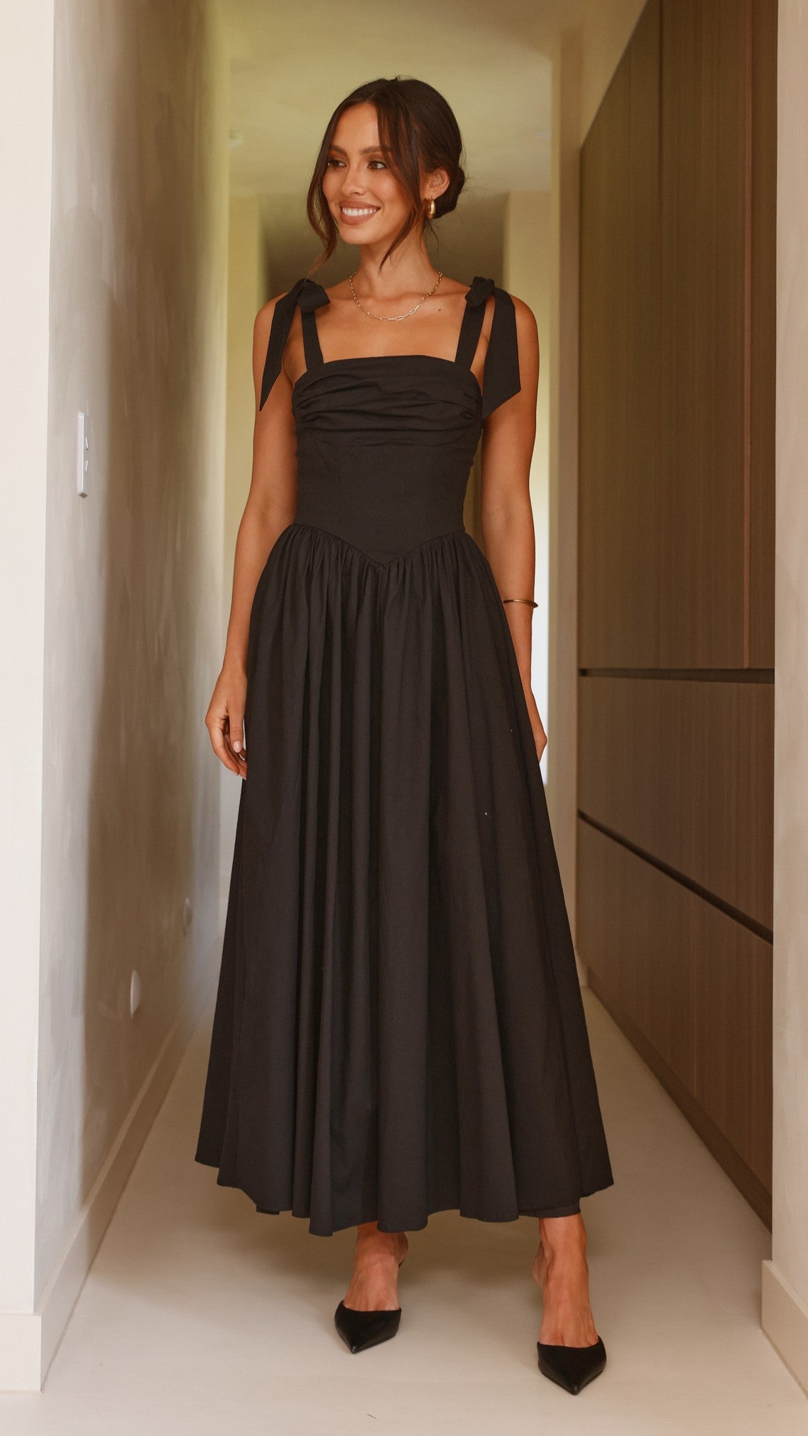 Haisley Tie Strap Midi Dress - Black