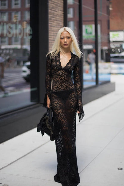 Hugina Bell Sleeve Maxi Dress - Black