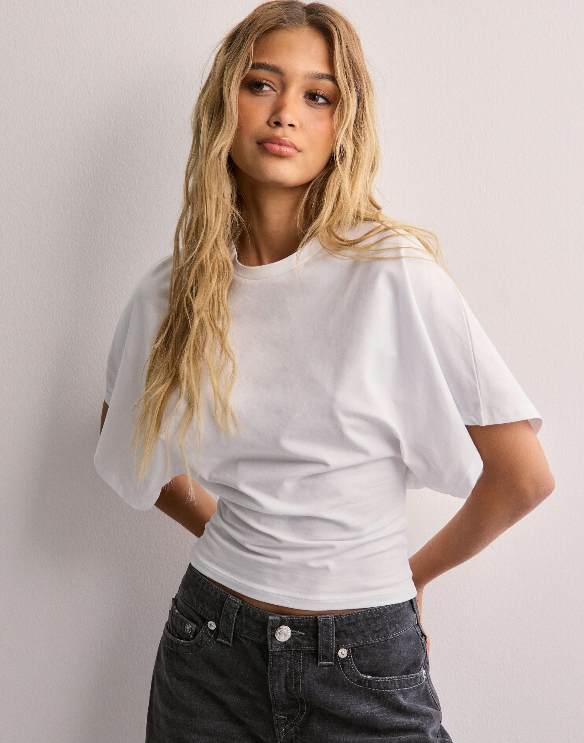 Women's Casual Wide Sleeve Cropped Crew Neck Tee - product image 7